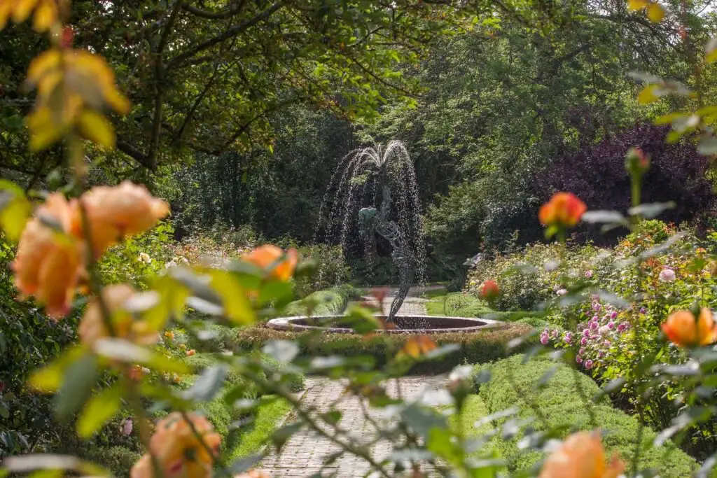 gardens in sussex
