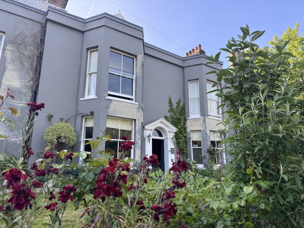 weekend in hastings